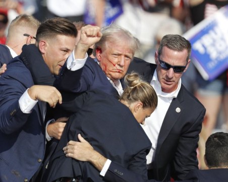 Критикуват охранителите на Тръмп за грешки в предварителния оглед на мястото на митинга