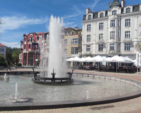 Отново горещо, отново с оранжев код и температури около 38 градуса в Пловдив