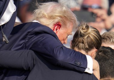 Съдебна експертиза показва че е стреляно с най малко три оръжия