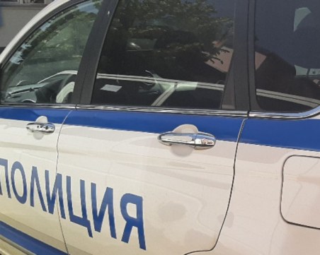 Пияна шофьорка се заби в две коли в Стамболийски