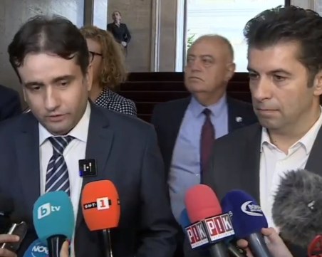 ПП-ДБ иска Радев да отложи връчването на мандата с три месеца