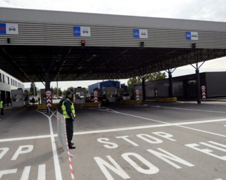 Възстановяват дезинфекцията на граничните пунктове с Турция