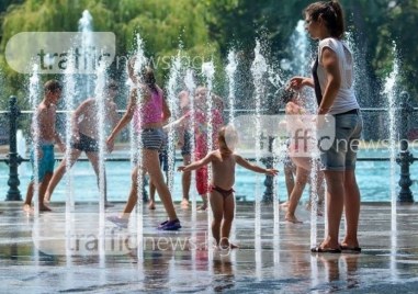 Утре в сряда в България ще настъпи върхът на горещата