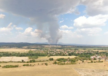 Спешно се търсят доброволци които да се включат в потушаването
