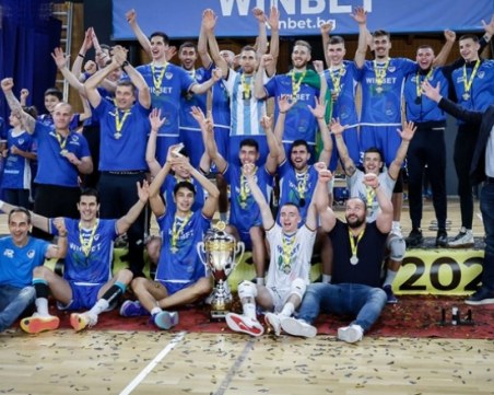 Коварна група за волейболния Левски в Шампионска лига