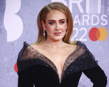 Адел обяви, че планира да си вземе дълга почивка от музиката