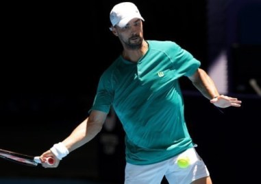 Третата ни ракета Димитър Кузманов се класира за 1 4 финалите на