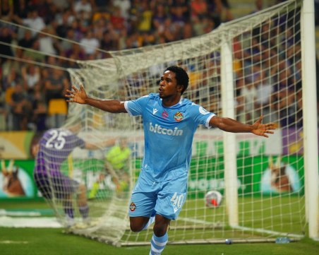 Ботев успя и отстрани Марибор в голяма драма в Словения, ще играе с Панатинайкос