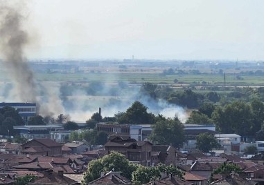 Минути след като от кв Столипиново се изви гъст черен