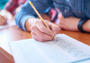 Министерството на образованието и науката публикува второто класиране от приема