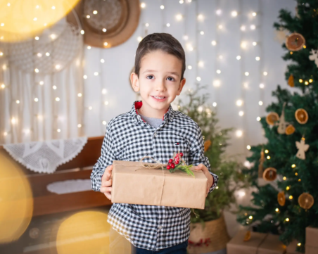 Зов за помощ! Малкият Алекс има нужда от спешна подкрепа в борбата му с коварно заболяване