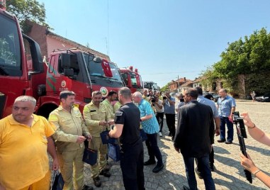 При посещението си в село Воден вътрешният министър Калин Стоянов