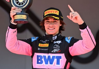 Никола Цолов спечели своята трета победа във Формула 3 и