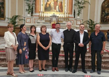 Заместник кметът на община Родопи Емилия Иванова подписа споразумение за сътрудничество