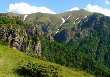 Планински спасители са оказали помощ на турист с травма на