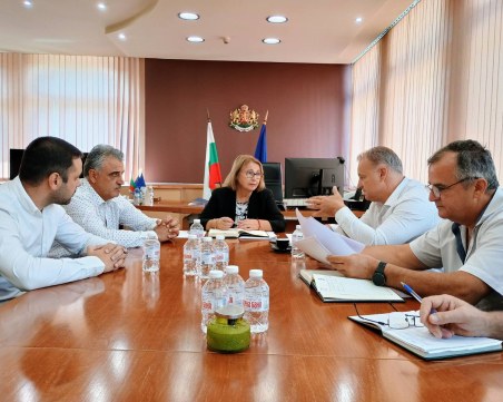 Областният управител свика спешна среща за „Пясъчник