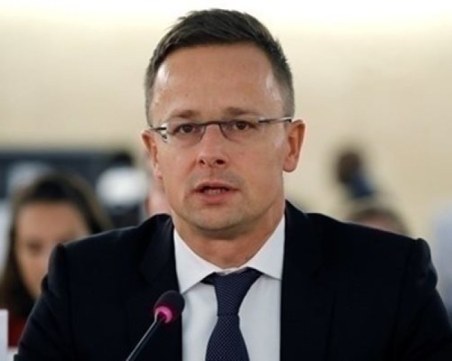 България е предложила на Унгария помощ за енергийните доставки