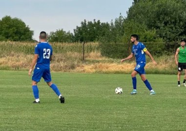 Спартак направи 2 2 със Секирово в приятелска среща която се