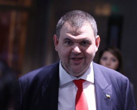 Делян Пеевски праща в прокуратурата записите на Петков, Василев и Денков
