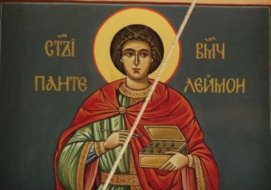 На 27 юли Православната църква прославя Свети Великомъченик Пантелеймон и