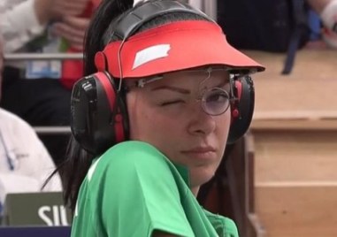 Олимпийската сребърна медалистка от Токио 2020 Антоанета Костадинова не можа