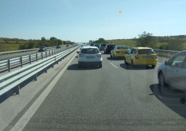 Тежка катастрофа е станала на автомагистрала Тракия Инцидентът е възникнал