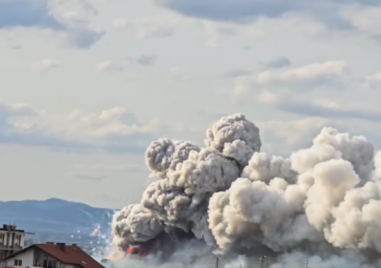 Четири станаха жертвите на взривовете в Елин Пелин Днес на местопроизшествието са