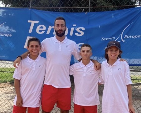 С пловдивчани в отбора България до 12 години е в топ 8 на тениса