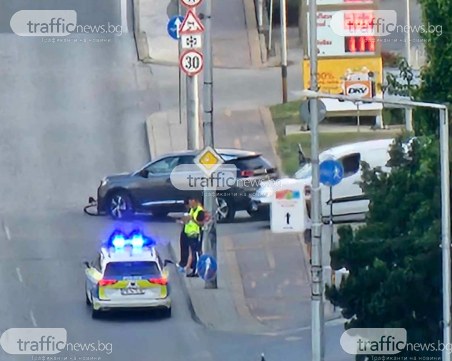 Блъснаха колоездач на моста на УХТ