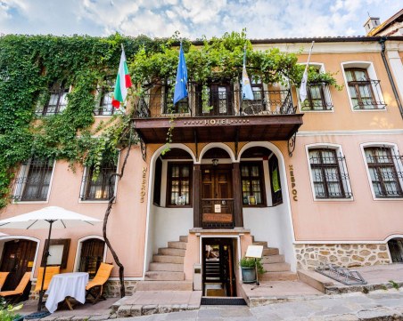 Пускат на търг емблематична къща  в Стария град – наддаването от 5080 лв. на месец