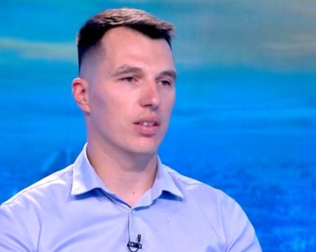 Свидетел, помогнал при взрива в Елин Пелин: Доцентът беше подвижен, качи се в колата ми