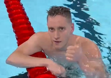 България има първи полуфиналист в плуването след като Любомир Епитропов
