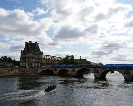 Отложиха триатлона на Олимпийските игри заради замърсяването на река Сена