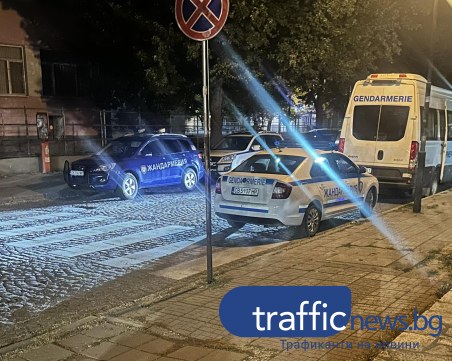 Задържаха 35-годишен фен за нападението на полицай на дербито