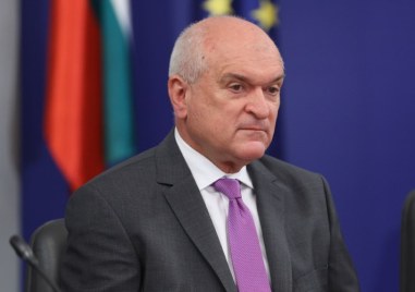 Пожарната обстановка продължава да е сложна заяви преди днешното заседание