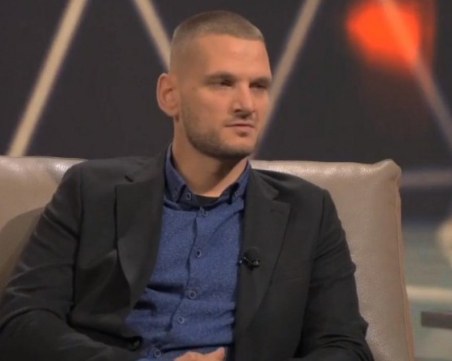 Арестуваха блогъра Симон Милков, обиждал полицаи