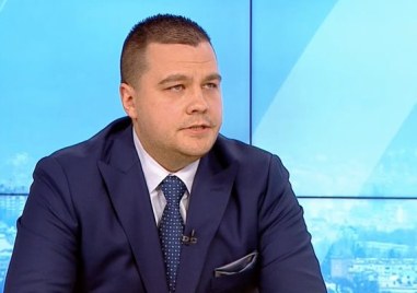 Неуважително е да се пита кога е следващата дата за