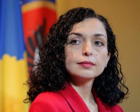 Дипломатически скандал с косовския президент Вьоса Османи на летището в Скопие