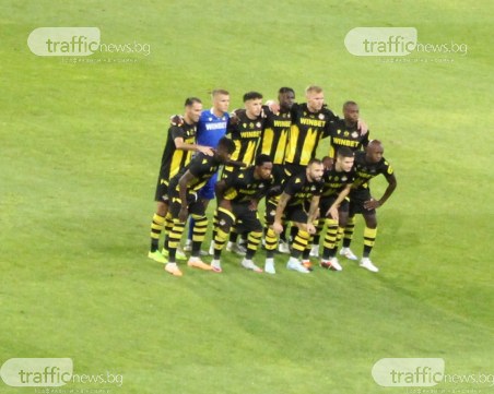 След отпадането от ПАО и преди нов евромач Ботев играе с Крумовград