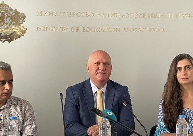 Българските ученици са спечелили 58 медала от различни олимпиади по