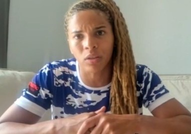 Светът гледа към Париж но харесва ли това което вижда