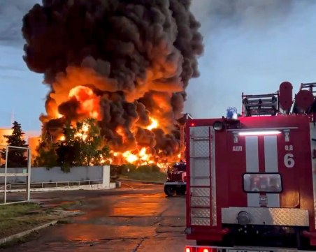 Украйна съобщи, че е потопила руска подводница