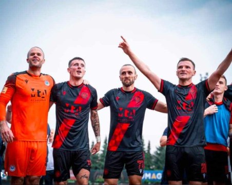 Съперникът на Ботев обърна преди година АЗ Алкмар от 0:3 в Европа, направи равен с Астън Вила