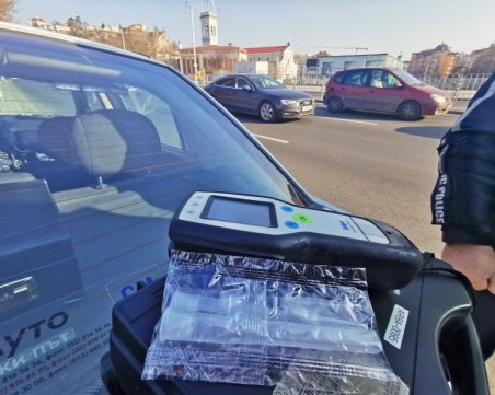 Мъртво пиян шофьор блъсна моторист в Смирненски и избяга, опита се да надхитри полицаи