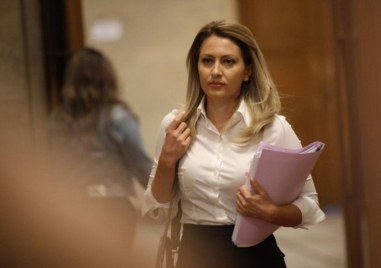 Искане за отстраняване на председателя на НС не беше внесено