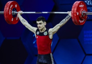 Българският щангист Иван Димов завърши неуспешно участието на си Олимпийските