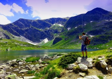 Условията за туризъм в планините са отлични съобщиха от Планинската
