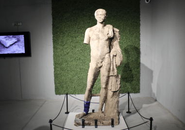 От 15 август се очаква да започне реставрацията на статуята  намерена