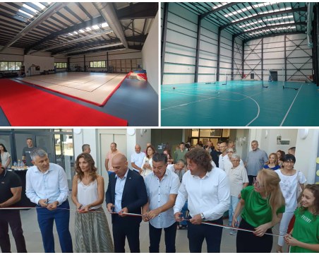 Най-накрая! Прерязаха лентата на новата спортна зала в Пловдив СНИМКИ