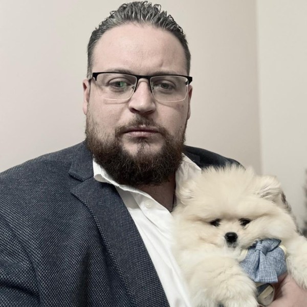 Питбул, воден от 11-годишно дете, уби кучето на известен шеф-готвач в София